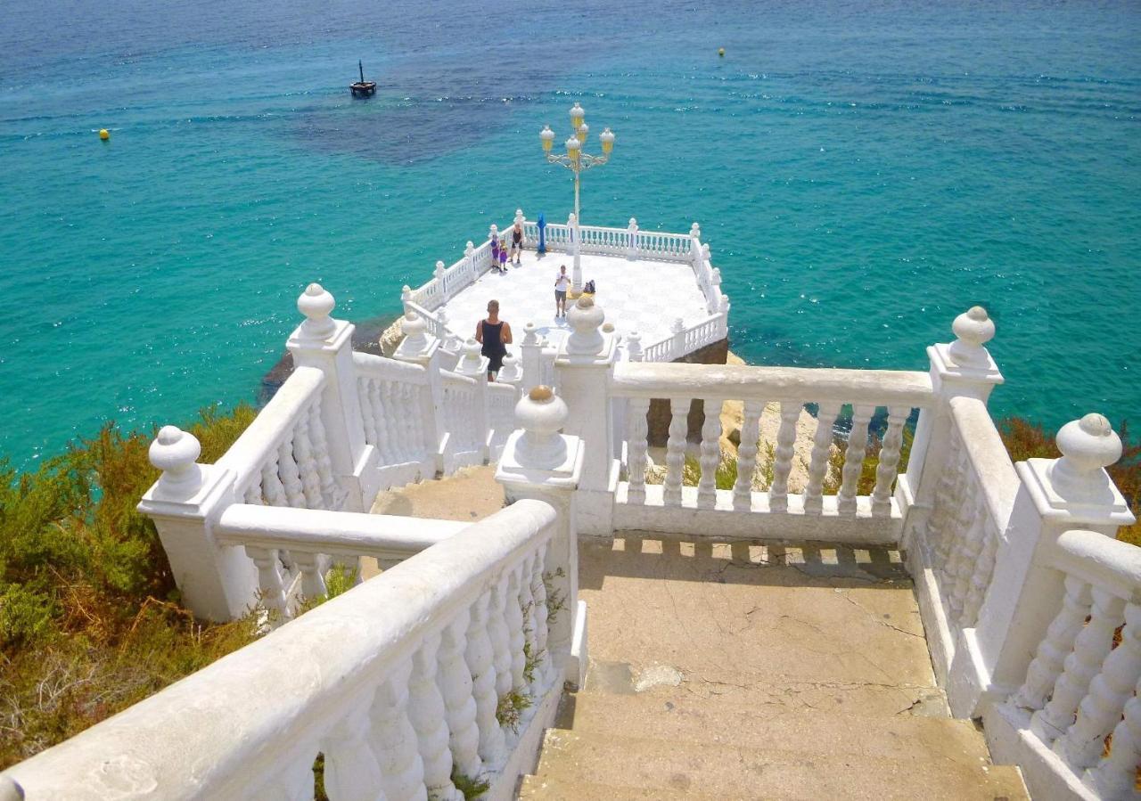 Holiday Apartment Torres Montecarlo Бенидорм Экстерьер фото